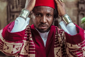 Selon le rappeur togolais Elom 20ce, « le rôle de l’artiste est de créer des connexions ». © EMERSON LAWSON
