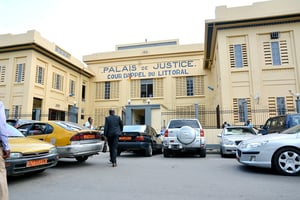 Palais de justice de Douala. © Victor Zebaze