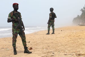 Après l’attaque de Grand Bassam, en Côte d’Ivoire, en mars 2016 © Luc Gnago/REUTERS