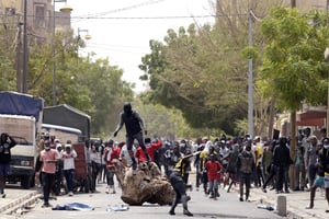 Affrontements entre manifestants et forces de sécurité à Dakar, le 5 mars 2021 © Seyllou/AFP