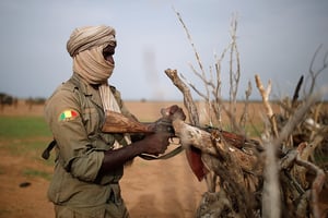 Un soldat malien à Ndaki, en juillet 2019 © Benoit Tessier/REUTERS