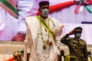 Le nouveau président du Niger, Mohamed Bazoum, lors de son investiture au Centre international de conférences de Niamey, le 2 avril 2021. © BOUREIMA HAMA / AFP