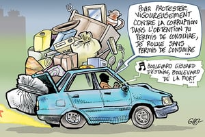 En Côte d’Ivoire, depuis le 26 avril, ce sont les gendarmes qui font passer le permis de conduire. © Damien Glez