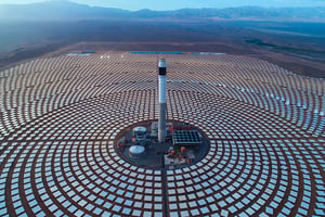 Le complexe de Noor Ouarzazate est considéré comme le porte-drapeau de la stratégie solaire marocaine.. © Xinhua/SEPCO III/REA