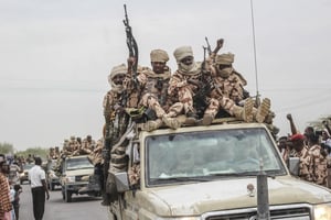 Des soldats tchadiens de retour à N’Djamena après des combats contre le Fact, le 9 mai 2021. © DJIMET WICHE/AFP