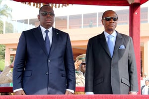 Le président sénégalais Macky Sall et le président guinéen Alpha Condé, en mars 2015 à Conakry © CELLOU BINANI/AFP