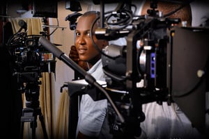 Stanlee Ohikhuare est réalisateur, photographe, directeur de la photo et producteur. © www.Stanlee Ohikhuare.com