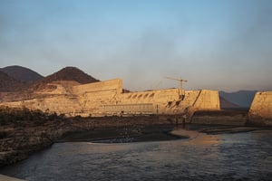 Le méga-barrage controversé est situé sur le cours supérieur du Nil. Cette vue générale a été prise en décembre 2019. © EDUARDO SOTERAS / AFP