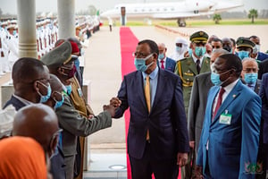 Mohamed Bazoum à son arrivée à Alger, le lundi 12 juillet 2021. © DR / Présidence du Niger.