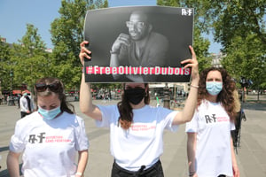 Manifestation de soutien à Olivier Dubois, le 8 juin 2021, à Paris © SEVGI/SIPA