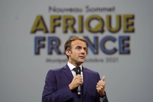 Le président français Emmanuel Macron, lors du sommet Afrique-France, le 8 octobre 2021 à Montpellier. © Daniel Cole/AP/SIPA