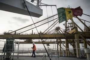 Port autonome de Dakar, Sénégal. DP World vise pour le port en eau profonde de Ndayane une capacité de 1,5 million de conteneurs par an. © Sylvain Cherkaoui pour Jeune Afrique