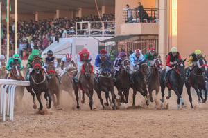 Départ du Grand Prix de l’Arc de Marc-Aurèle, le 29 octobre 2021, à Tripoli. © DR