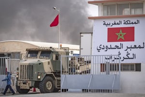 En novembre 2020, l’armée marocaine a mis un terme au blocage de la zone-tampon de Guerguerate par une soixantaine de miliciens du Polisario © FADEL SENNA/AFP