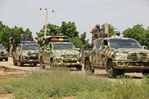 Patrouille de soldats nigérians, le 12 octobre 2019, après des attaques meurtrières dans le nord-ouest du Nigeria.
