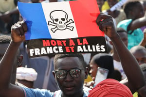 Manifestation anti-française, le 22 septembre 2020, à Bamako. © Anadolu Agency via AFP