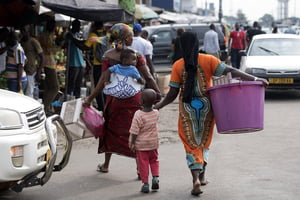 Sur le marché de Port-Gentil, en 2017 © JUSTIN TALLIS/AFP