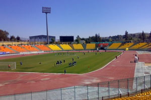 Le stade Chahid-Hamlaoui, à Constantine. © Wikipedia