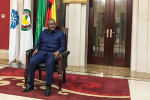 Le président de la Guinée-Bissau, Umaro Sissoco Embaló, à Bissau, le 10 février 2022. © Aaron Ross/REUTERS