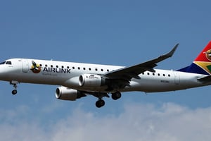 Deux cents appareils Embraer volent en Afrique, notamment pour la compagnie aérienne Airlink. © Embraer