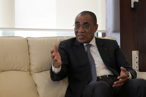 Adama Coulibaly, ministre ivoirien de l’Économie et des Finances, le 6 mai 2022, à Abidjan. © Olivier pour JA