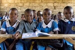 L’Agence française de développement (AFD) soutient l’action des collectivités à l’étranger. Ici, une école primaire au Kenya. © LAMBERT COLEMAN/AFD