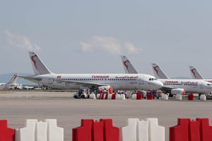 Appareils de Tunisair, à l’aéroport international de Tunis-Carthage, en juin 2020. © MOHAMED MESSARA/EPA/MAX PPP