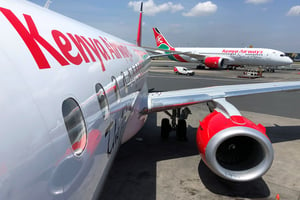 Des avions de Kenya Airways, à l’aéroport international Jomo Kenyatta, près de Nairobi, au Kenya, en novembre 2019. © Thomas Mukoya/REUTERS