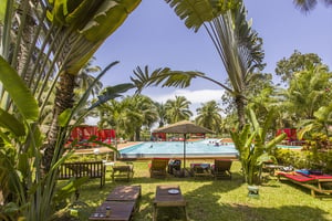 Lodge et plage de luxe à Assinie, en Côte d’Ivoire. © Jacques Torregano pour JA