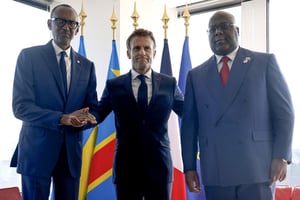 Paul Kagame, Emmanuel Macron et Félix Tshisekedi à New York, le 21 septembre 2022. © LUDOVIC MARIN/AFP