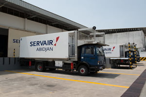 La filiale ivoirienne de Servair, détenue à 80 % par l’entreprise française de restauration aérienne, est présente à Abidjan depuis 1998. © Nabil Zorkot.