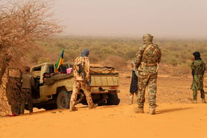 Des militants du Mouvement pour le salut de l’Azawad (MSA) dans la région de Ménaka, le 14 mars 2020. © Souleymane Ag Anara/AFP