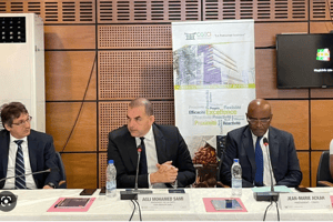 Sami Agli, président de la Confédération algérienne du patronat citoyen (CAPC), et Jean-Marie Ackah, patron de la Confédération générale des entreprises de Côte d’Ivoire (CGECI), à Abidjan, le 24 octobre. © Facebook CAPC