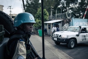 Un Casque bleu sénégalais de la Monusco à Goma, le 9 novembre 2022. © Photo by ALEXIS HUGUET / AFP