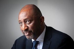 Tiéman Hubert Coulibaly, l’ancien ministre malien des Affaires étrangères, à Paris, le 22 novembre 2022. © Vincent Fournier pour JA