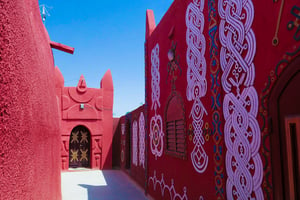 Le palais du sultanat du Damagaram, dans le quartier fortifié de Birni, à Zinder. © HomoCosmicos/Getty Images
