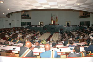 Lors de l’adoption de la loi de finances 2023, les députés ont été surpris de constater la disparition de la ligne réservée au financement de microprojets. © Assemblée nationale du Cameroun