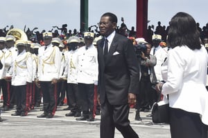 Le président de la Guinée équatoriale Teodoro Obiang Nguema Mbasogo arrive à Malabo lors de la cérémonie d’investiture pour son sixième mandat de sept ans, le 8 décembre 2022. © AFP