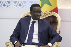 Amadou Ba (ici en 2018) a reproché à l’opposition de « jeter le discrédit sur les institutions ». © AHMET IZGIANADOLU AGENCYAnadolu Agency via AFP.