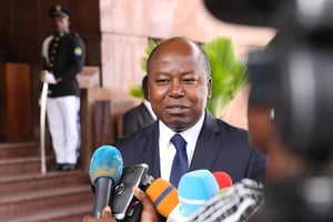 Alain Claude Bilie-By-Nze à Libreville, le 7 mai 2018. © STEEVE JORDAN/AFP
