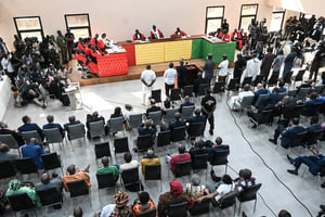 Le procès du massacre du 28 septembre 2009, au cours duquel 157 personnes avaient été tuées et plus de cent femmes avaient été violées, s’est ouvert à Conakry le 28 septembre 2022 . © CELLOU BINANI/AFP