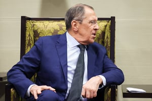 Le ministre russe des Affaires étrangères, Sergueï Lavrov, lors d’une réunion avec le président sud-africain, Cyril Ramaphosa. © Russian Foreign Ministry Press Service