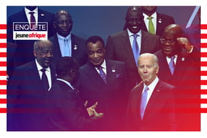 Le président des États-Unis, Joe Biden, entouré de ses pairs africains, lors du sommet États-Unis – Afrique, à Washington, le 15 décembre 2022. © MONTAGE JA : BRENDAN SMIALOWSKI/AFP
