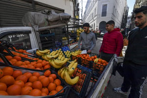 Sur un marché d’Alger, en décembre 2022. © AFP