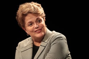 L’ancienne présidente brésilienne Dilma Rousseff, lors d’une rencontre avec la maire de Paris Anne Hidalgo, à Paris, le 2 mars 2020. © JOEL SAGET/AFP