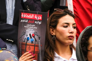 D’après Reporters sans frontières, la Tunisie a reculé en 2023 de 27 places dans le classement mondial de la liberté de la presse. Tunis, le 05 mai 2022. © Noureddine Ahmed/Shutterstock/SIPA