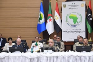 Au centre, Saïd Chengriha, chef d’état-major de l’armée algérienne, lors d’une réunion de la Narc à Alger, le 6 mai 2023 © DR