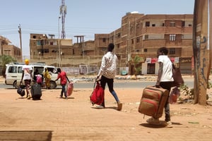 Plus d’un million de Soudanais ont été déplacés ou ont quitté le pays (ici à Khartoum, le 14 mai 2023). © AFP.