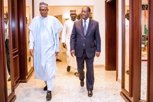 Muhammadu Buhari et Alassane Ouattara, le 20 avril 2015. © AFP