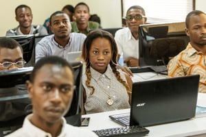 L’École d’été de l’écriture et du journalisme ouvrira ses portes du 7 au 25 août à la Bibliothèque Bénin Excellence de Cotonou (illustration). © Jacques Torregano pour JA.